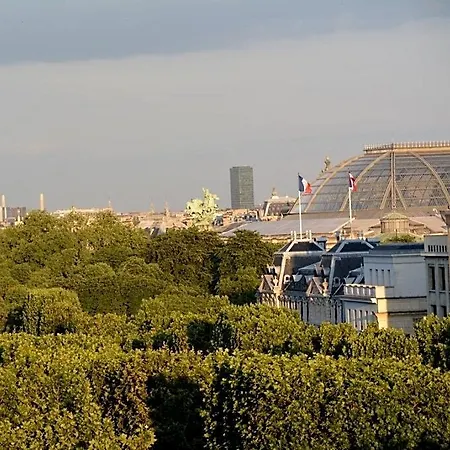 Vip Elysees Rent Apartment