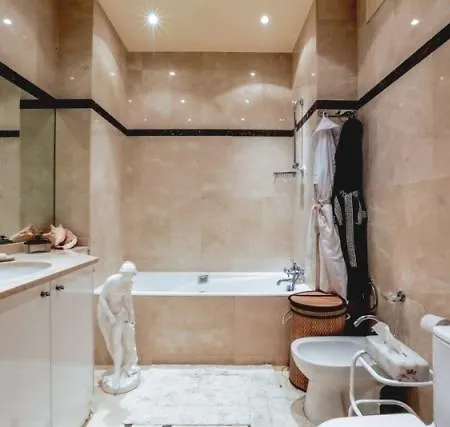 Vip Elysees Rent *
