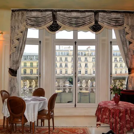 Vip Elysees Rent Appartamento